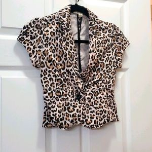 Leopard crop blazer